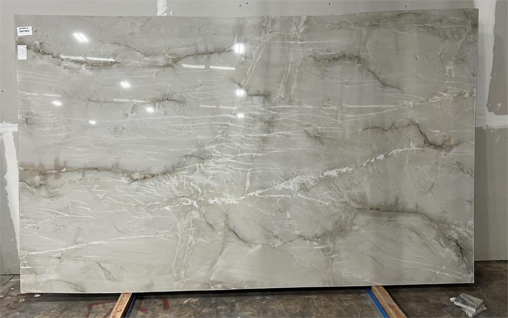 BIANCO SUPERIORE (Quartzite)